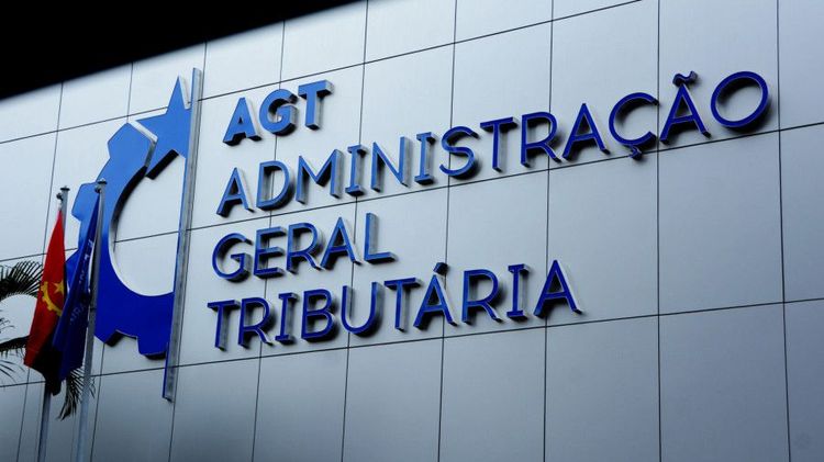 Notícia sobre a submissão do ficheiro SAF-T de contabilidade